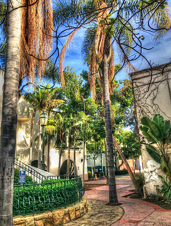 Santa Barbara Courtyard